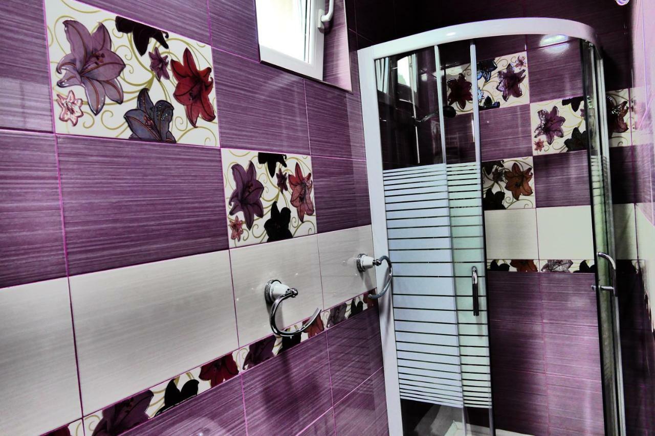 Pensiunea Roua Florilor Otel Anina Dış mekan fotoğraf