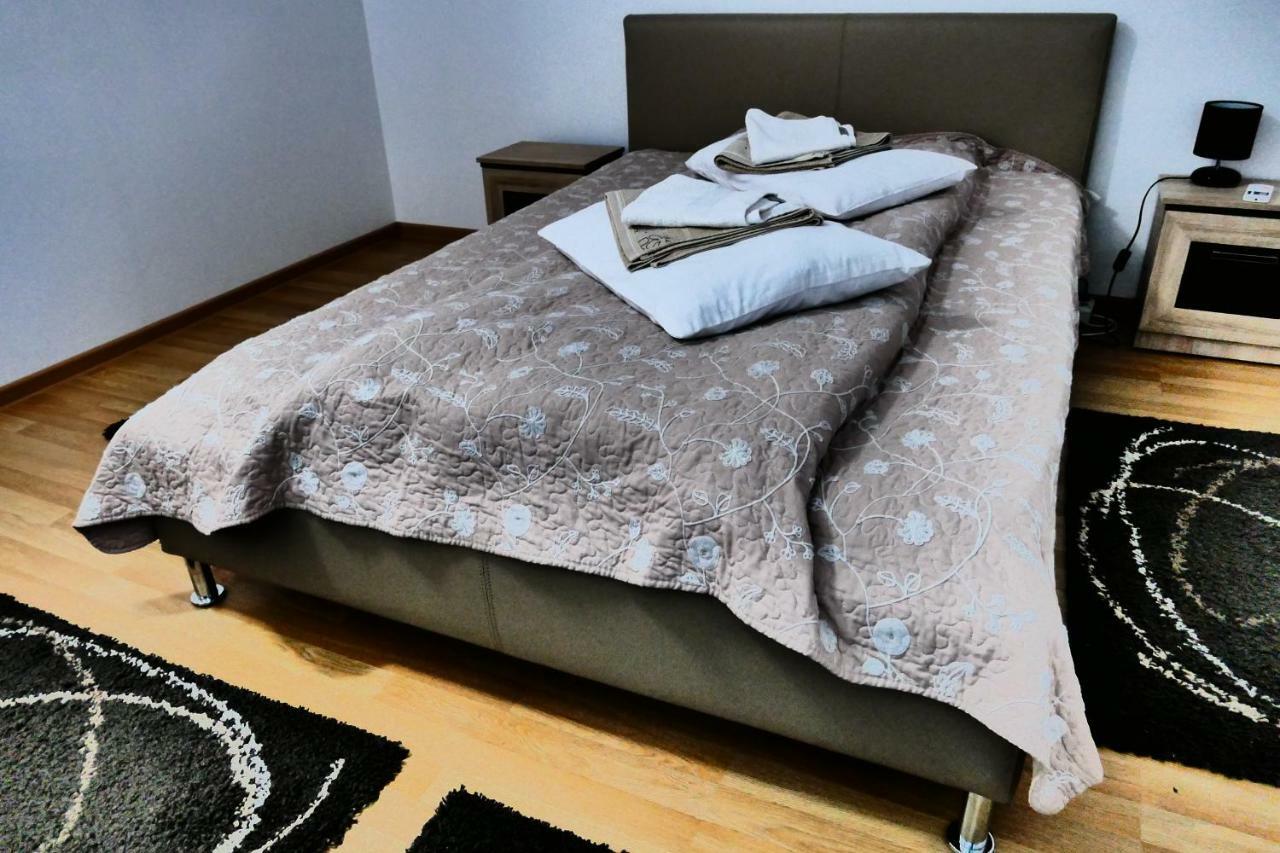 Pensiunea Roua Florilor Otel Anina Dış mekan fotoğraf