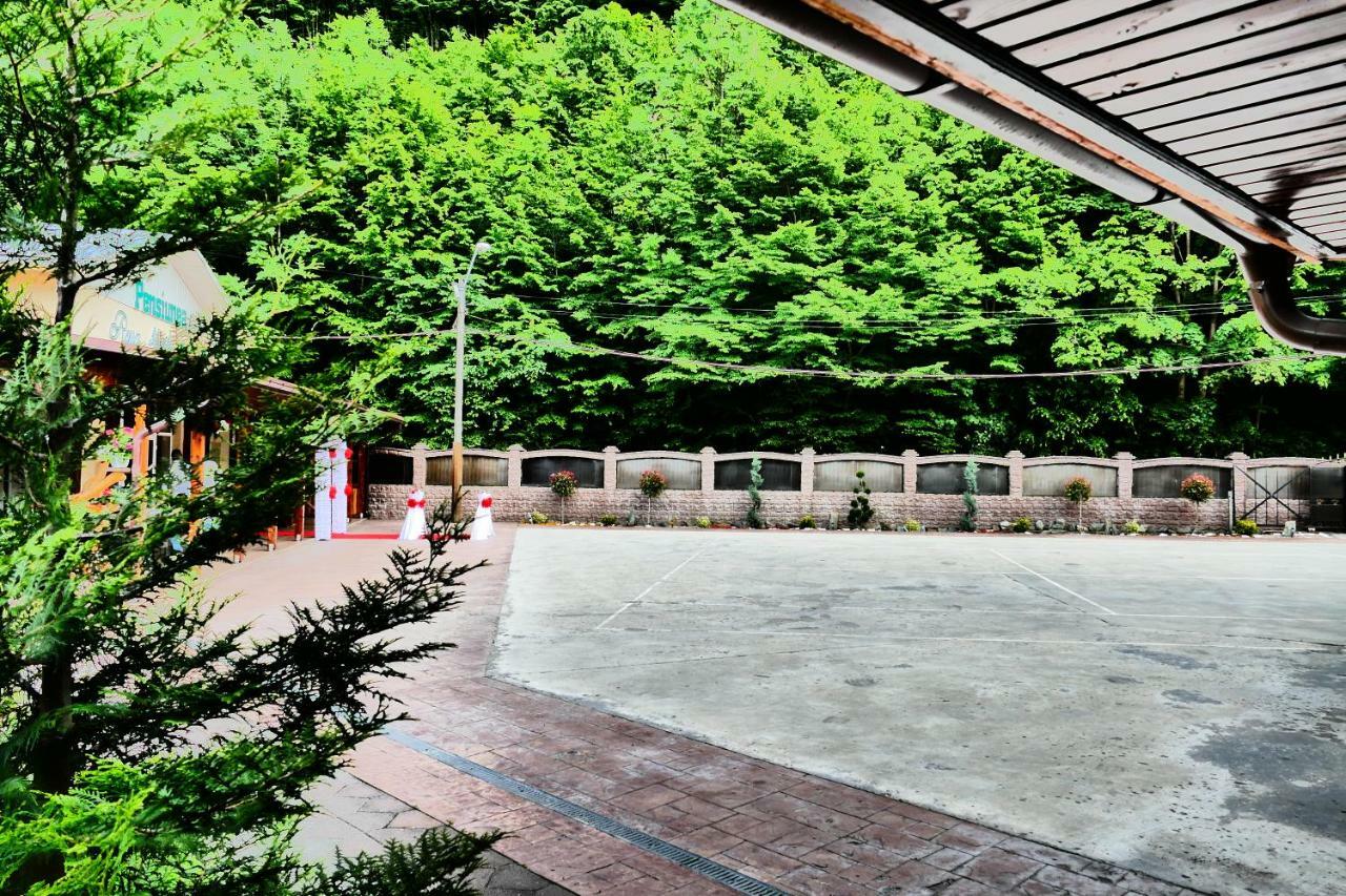 Pensiunea Roua Florilor Otel Anina Dış mekan fotoğraf
