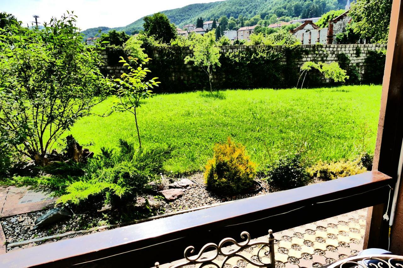 Pensiunea Roua Florilor Otel Anina Dış mekan fotoğraf