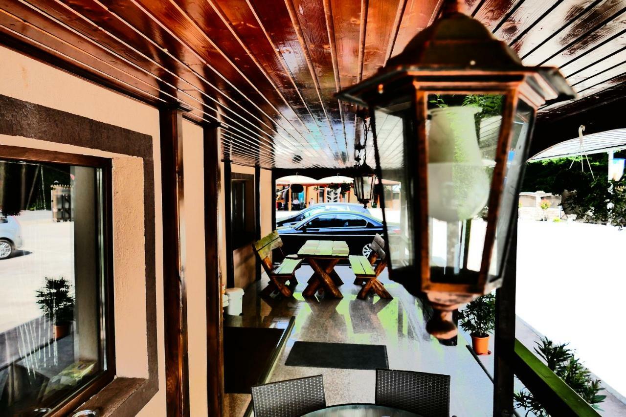 Pensiunea Roua Florilor Otel Anina Dış mekan fotoğraf